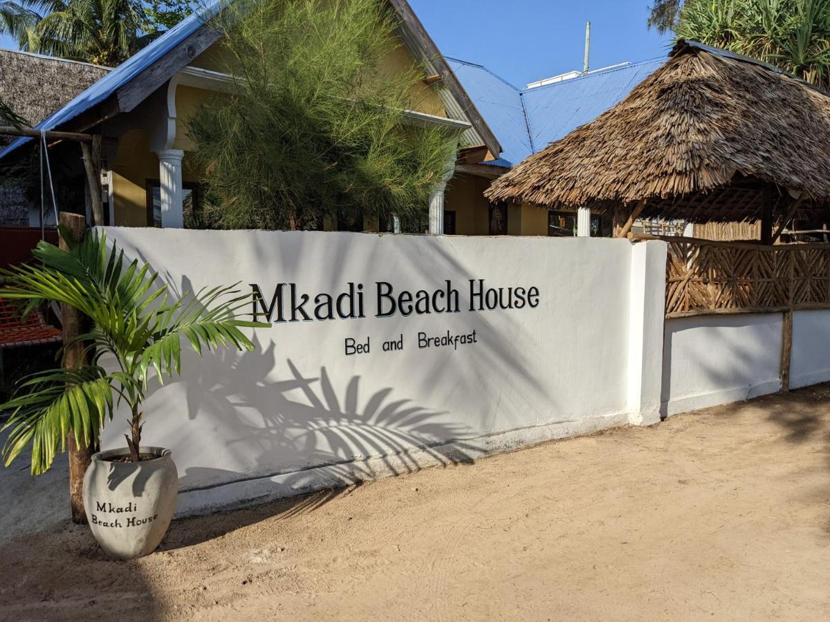 Готель Mkadi Beach House Нунгві Екстер'єр фото