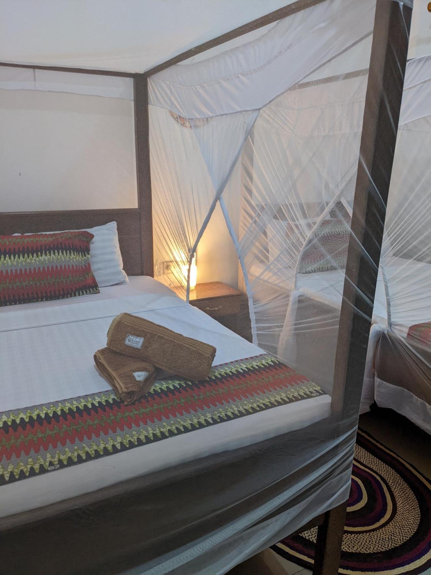 Готель Mkadi Beach House Нунгві Номер фото